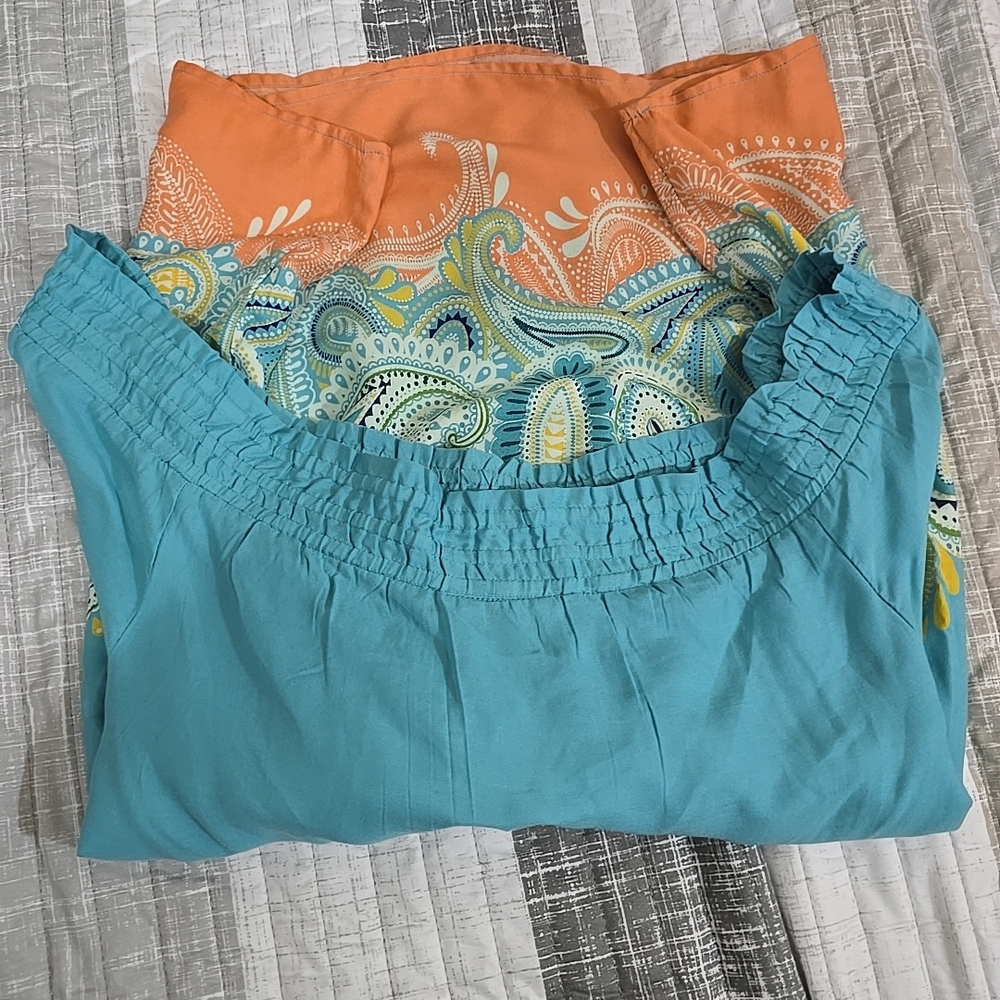 C 1946 Nwt Sz L Orange and Blue Paisley Shirt Off Shoulder With Flowy Sleeves